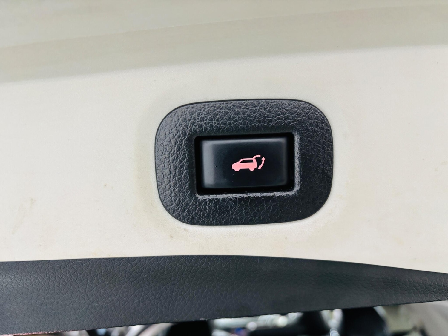 Used Nissan X-Trail 2017 for sale - 77162940: Photo 32