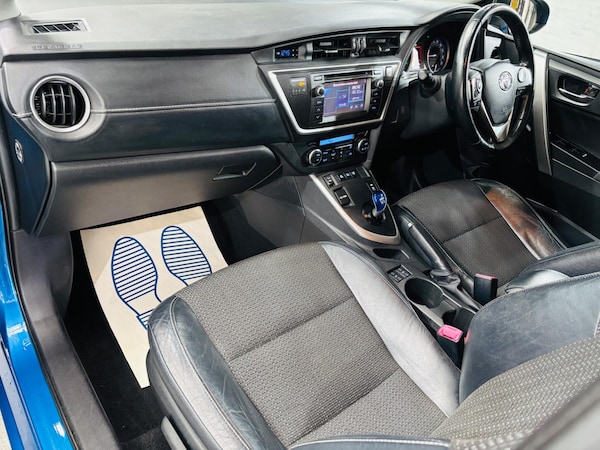 Used Toyota Auris 2013 for sale - 76239945: Photo 14