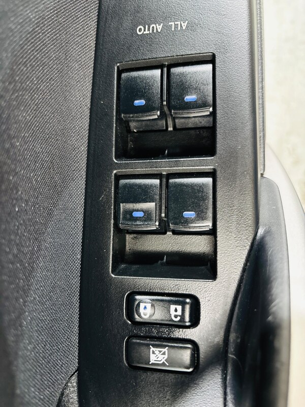 Used Toyota Auris 2013 for sale - 76239945: Photo 17
