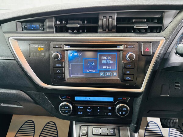 Used Toyota Auris 2013 for sale - 76239945: Photo 21