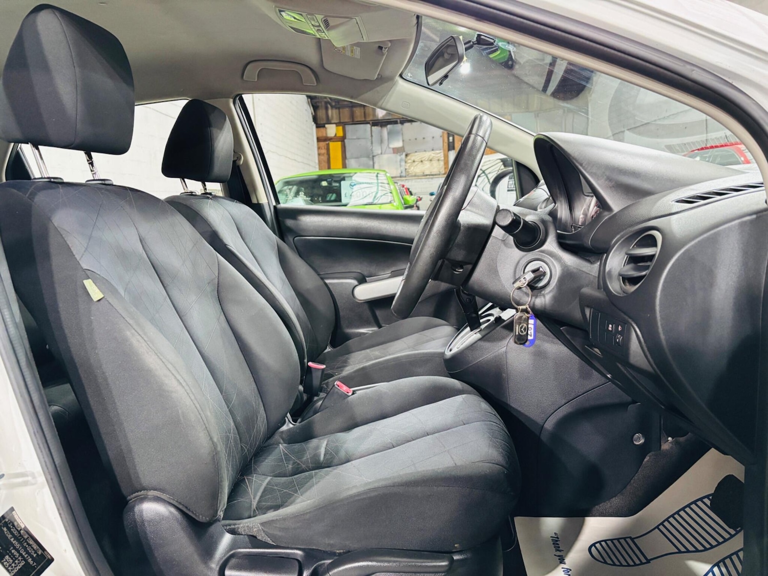 Used Mazda Mazda2 2011 for sale - 76832323: Photo 13