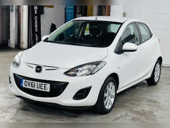 Used Mazda Mazda2 2011 for sale - 76832323: Photo