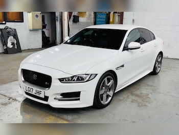 Used Jaguar XE 2017 for sale - 78855177: Photo