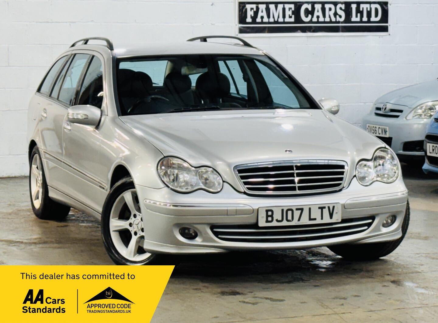 Used Mercedes-Benz C-Class 2007 for sale - 76122249: Photo 1