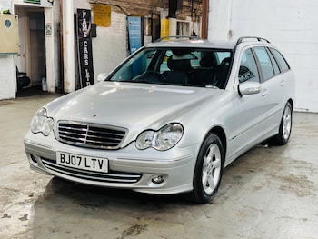 Used Mercedes-Benz C-Class 2007 for sale - 76122249: Photo