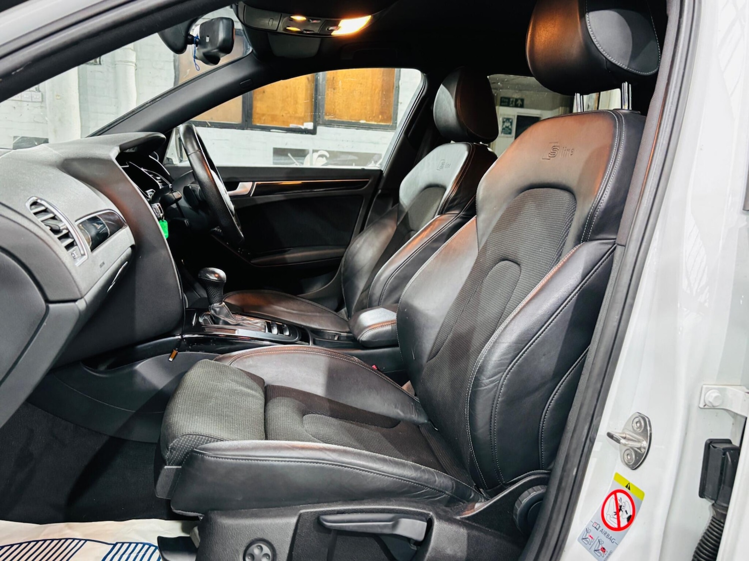 Used Audi A4 2013 for sale - 78135589: Photo 15