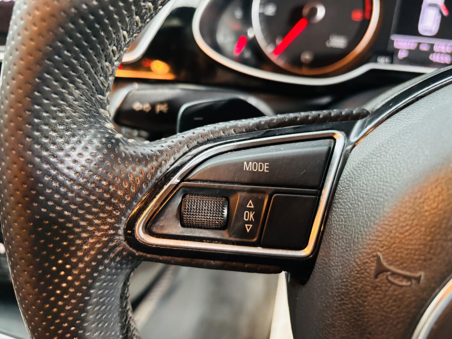 Used Audi A4 2013 for sale - 78135589: Photo 20