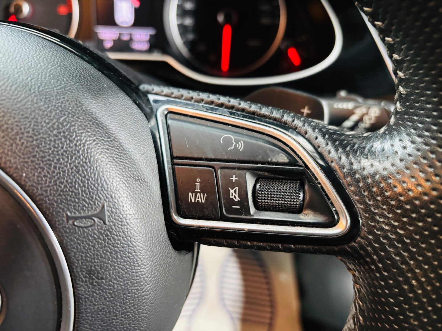 Used Audi A4 2013 for sale - 78135589: Photo 21