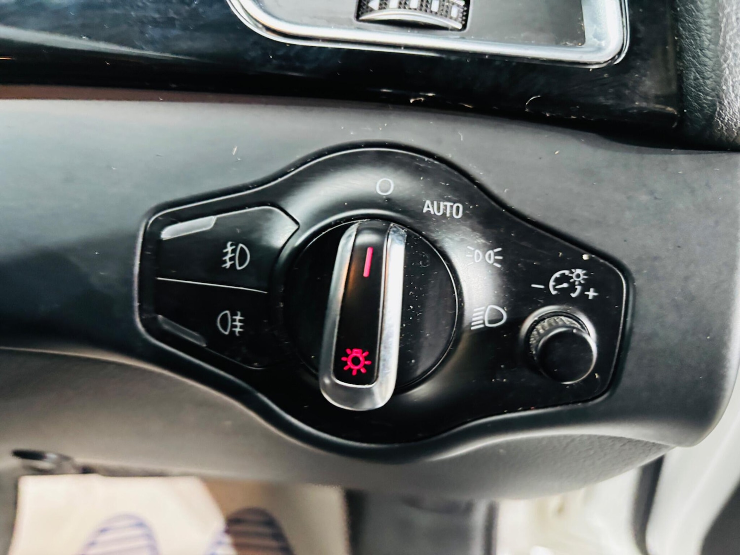 Used Audi A4 2013 for sale - 78135589: Photo 22