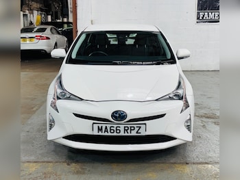 Used Toyota Prius 2016 for sale - 78585712: Photo