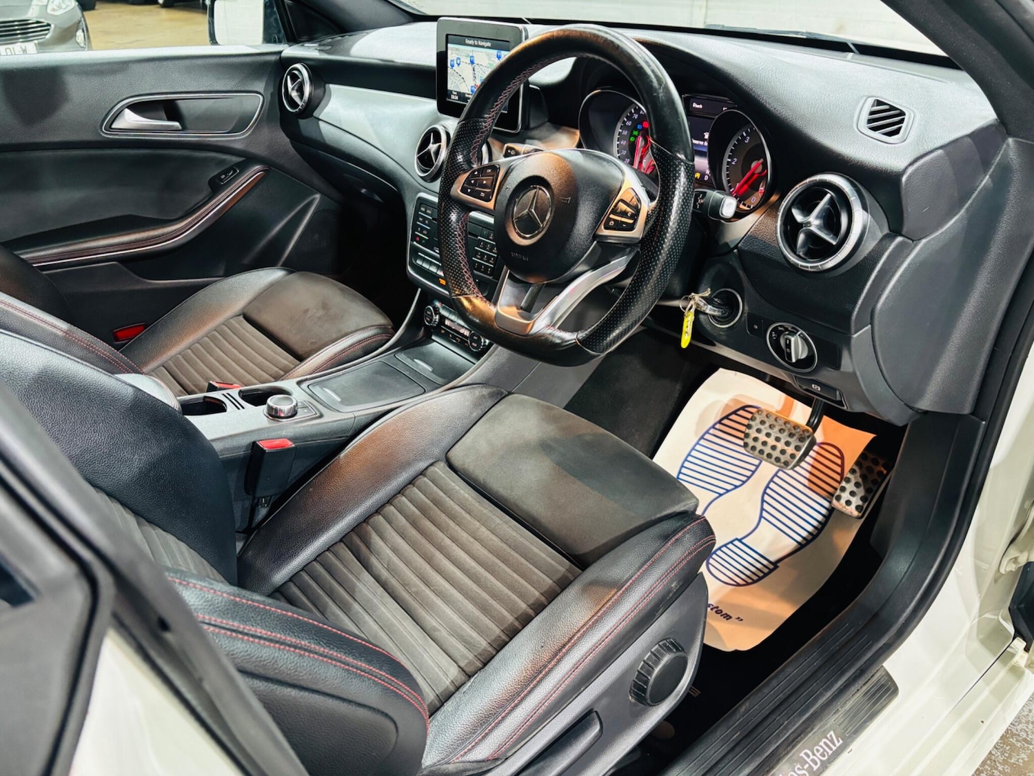 Used Mercedes-Benz CLA 2015 for sale - 77645688: Photo 10