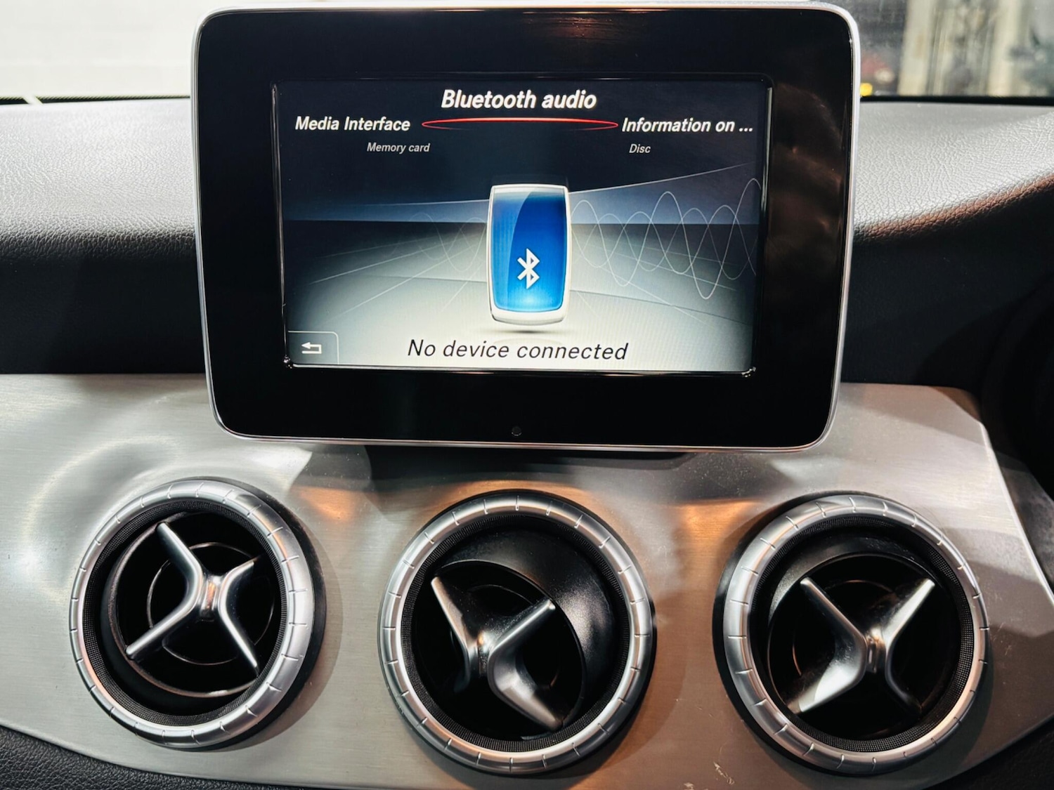 Used Mercedes-Benz CLA 2015 for sale - 77645688: Photo 25