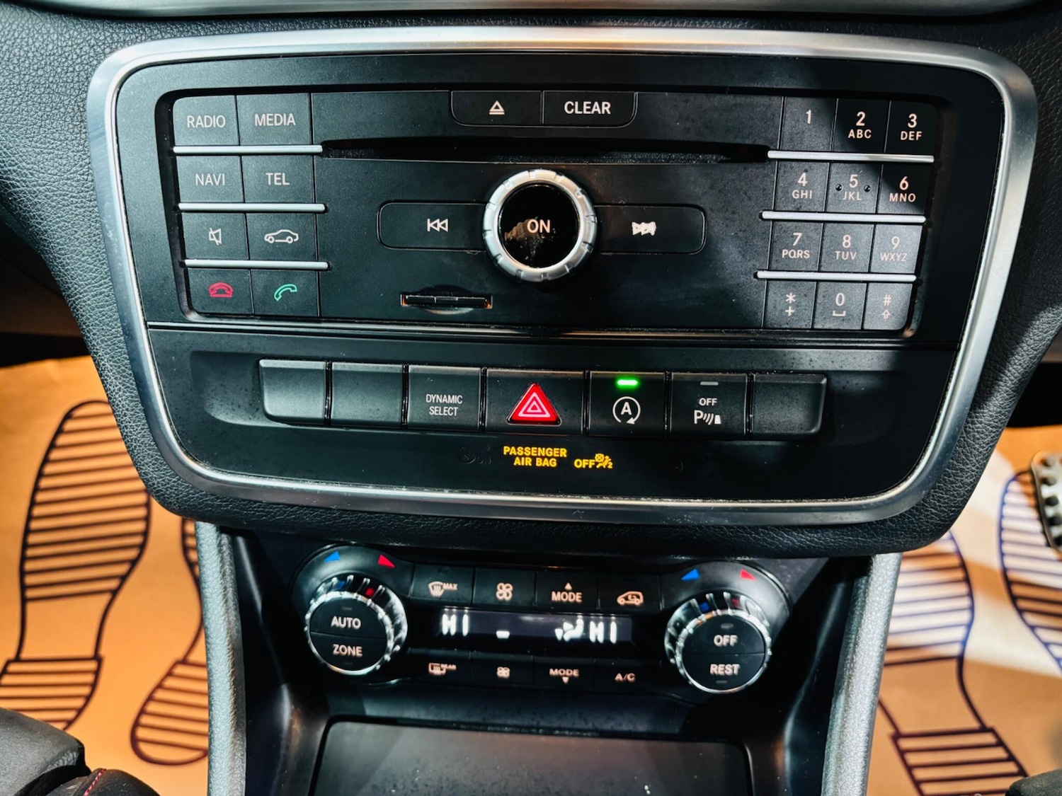 Used Mercedes-Benz CLA 2015 for sale - 77645688: Photo 28