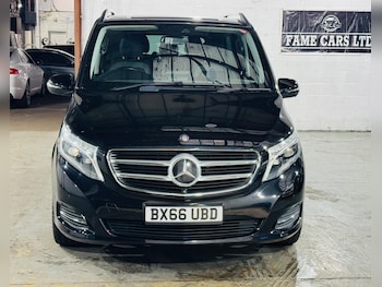 Used Mercedes-Benz V-Class 2016 for sale - 76476659: Photo