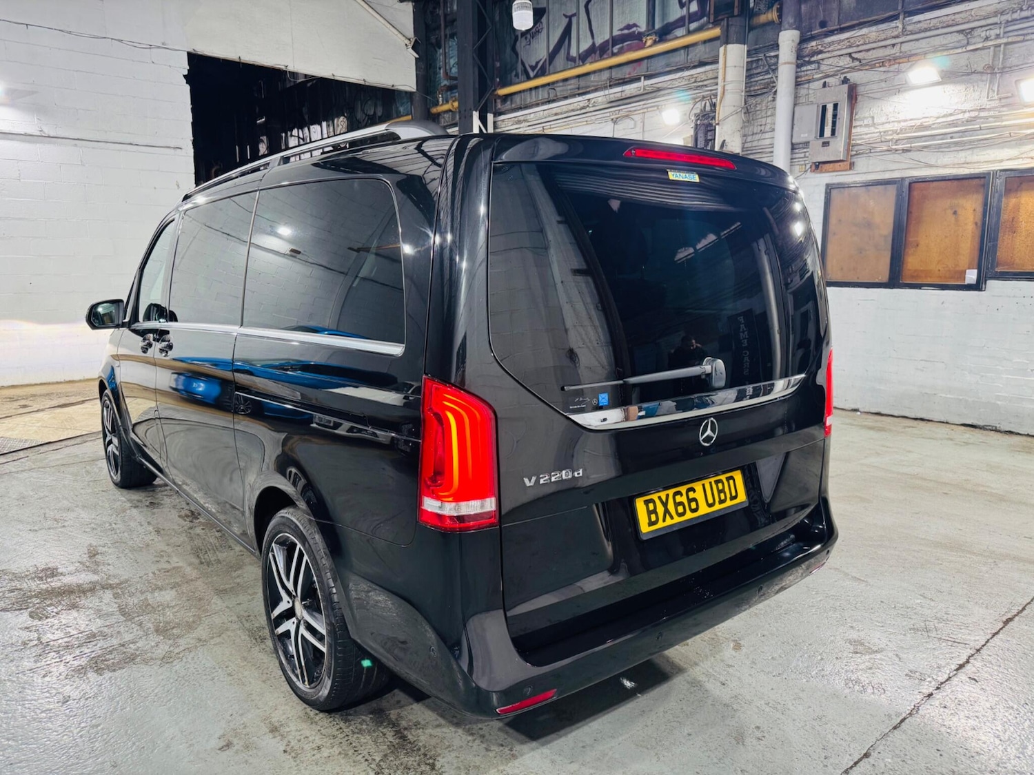 Used Mercedes-Benz V-Class for sale - 76476659: Photo 6