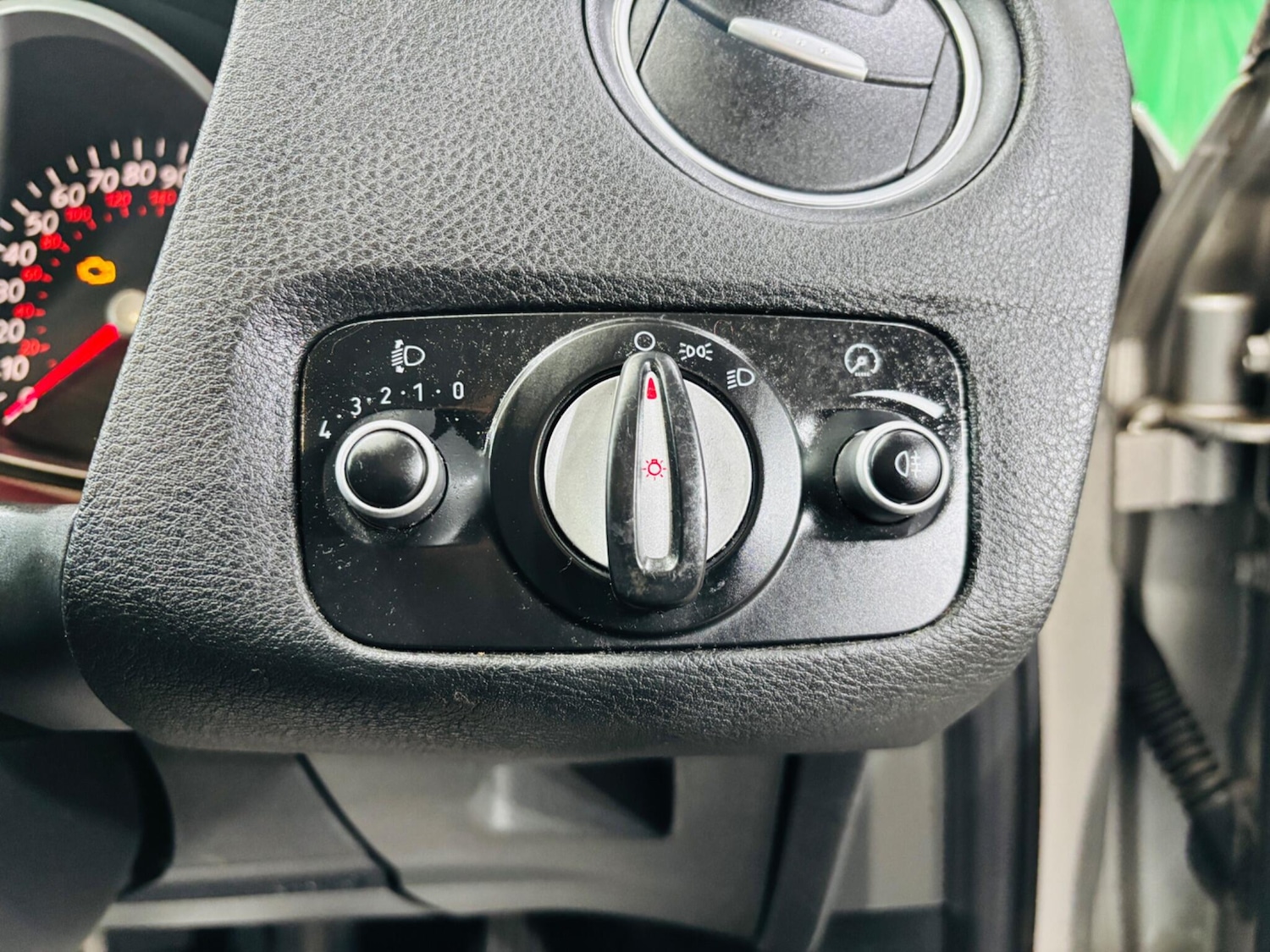 Used Ford Mondeo 2012 for sale - 78020387: Photo 23