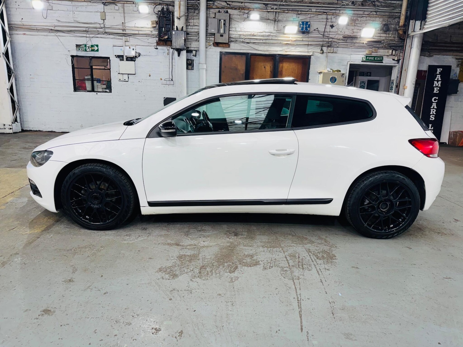 Used Volkswagen Scirocco for sale - 77807871: Photo 10