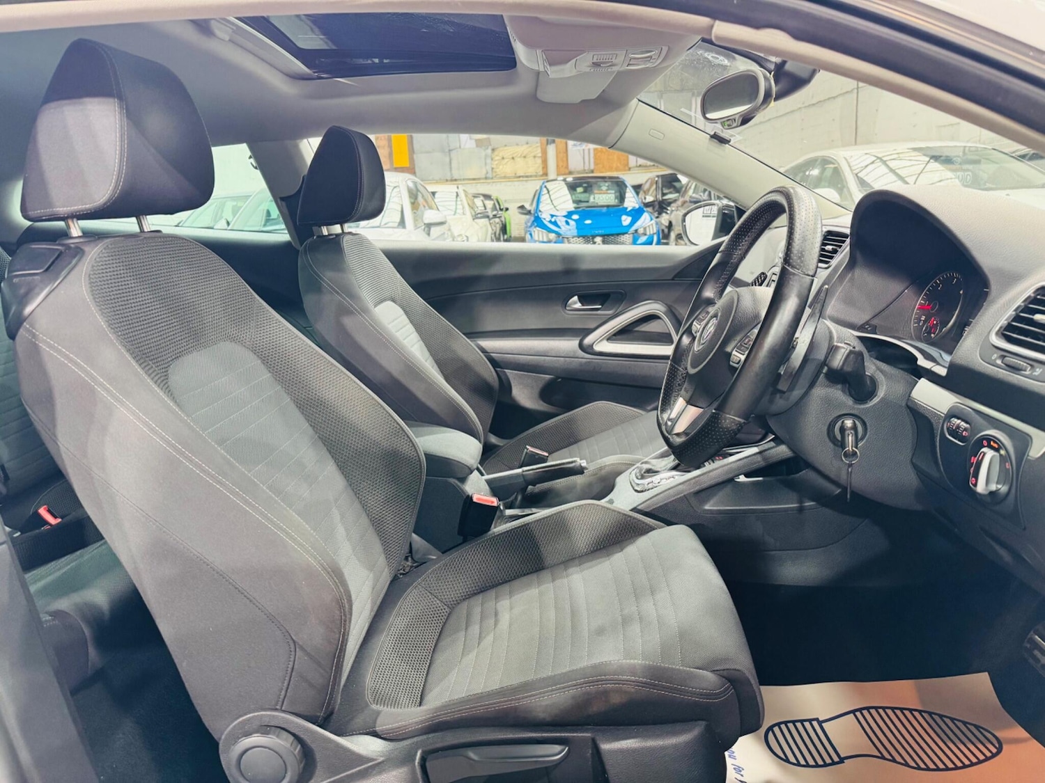 Used Volkswagen Scirocco for sale - 77807871: Photo 14