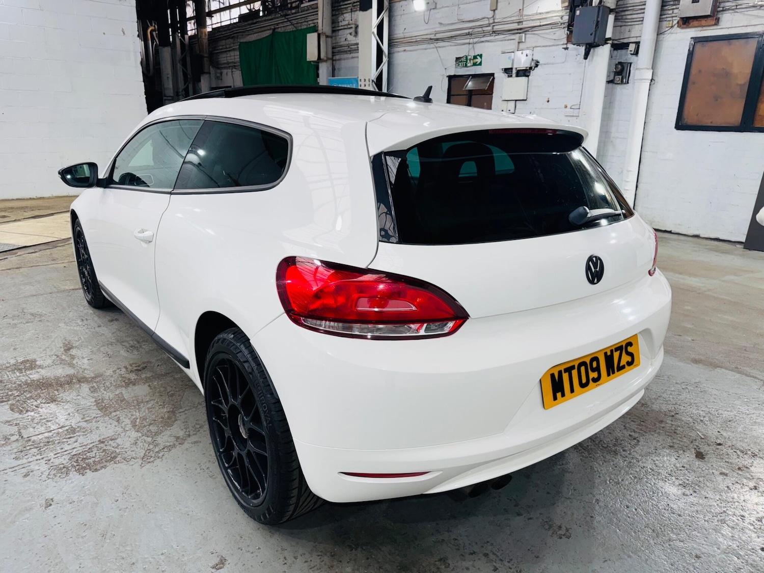 Used Volkswagen Scirocco for sale - 77807871: Photo 8