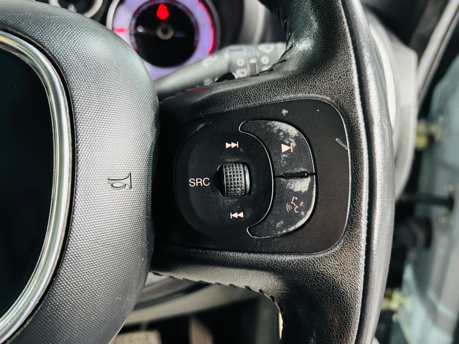 Used Fiat 500L 2013 for sale - 76926444: Photo 23