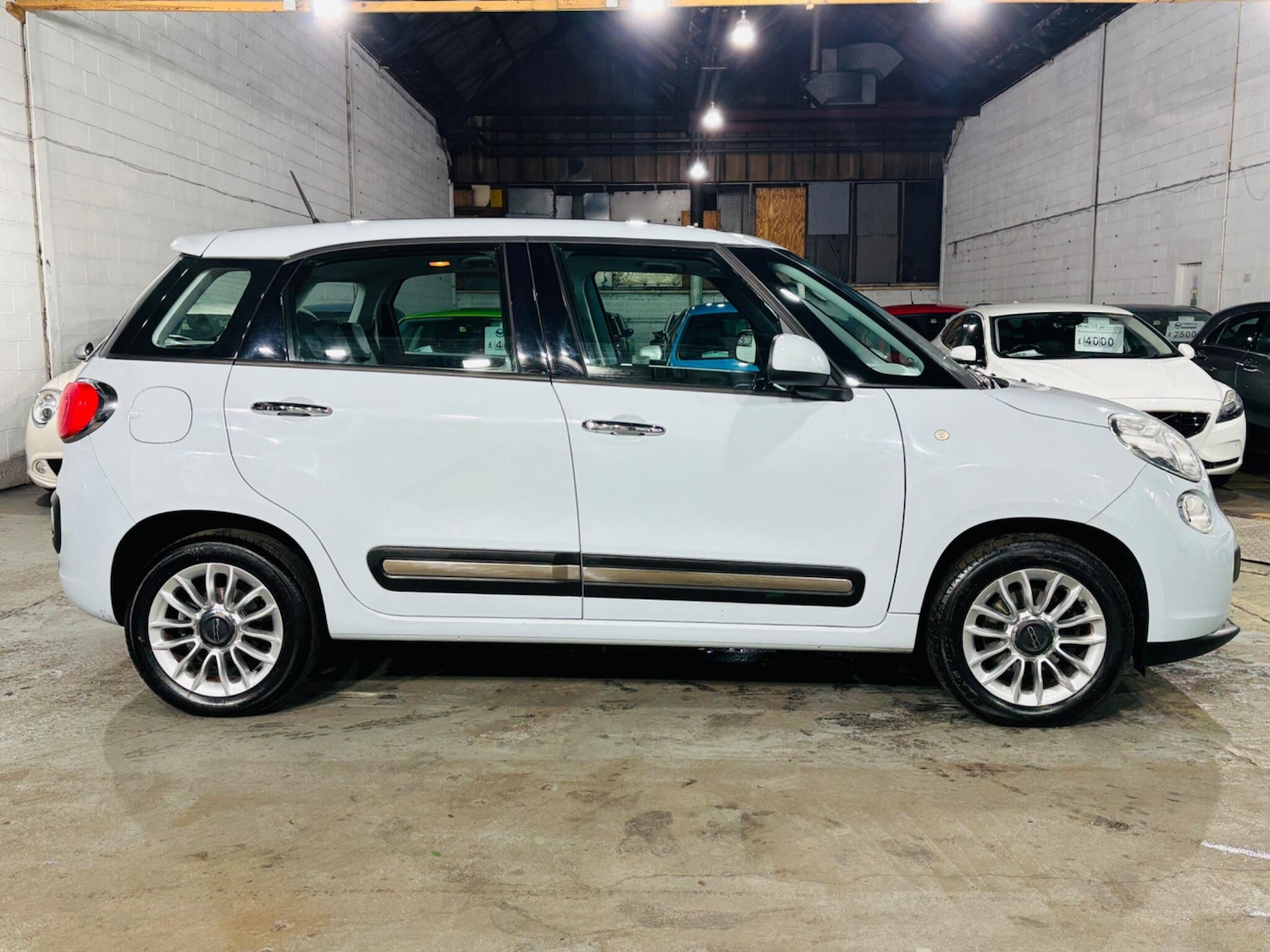 Used Fiat 500L 2013 for sale - 76926444: Photo 8
