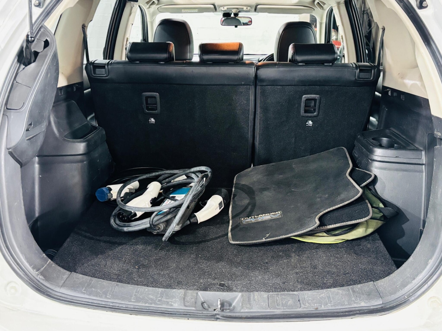 Used Mitsubishi Outlander for sale - 77925962: Photo 38