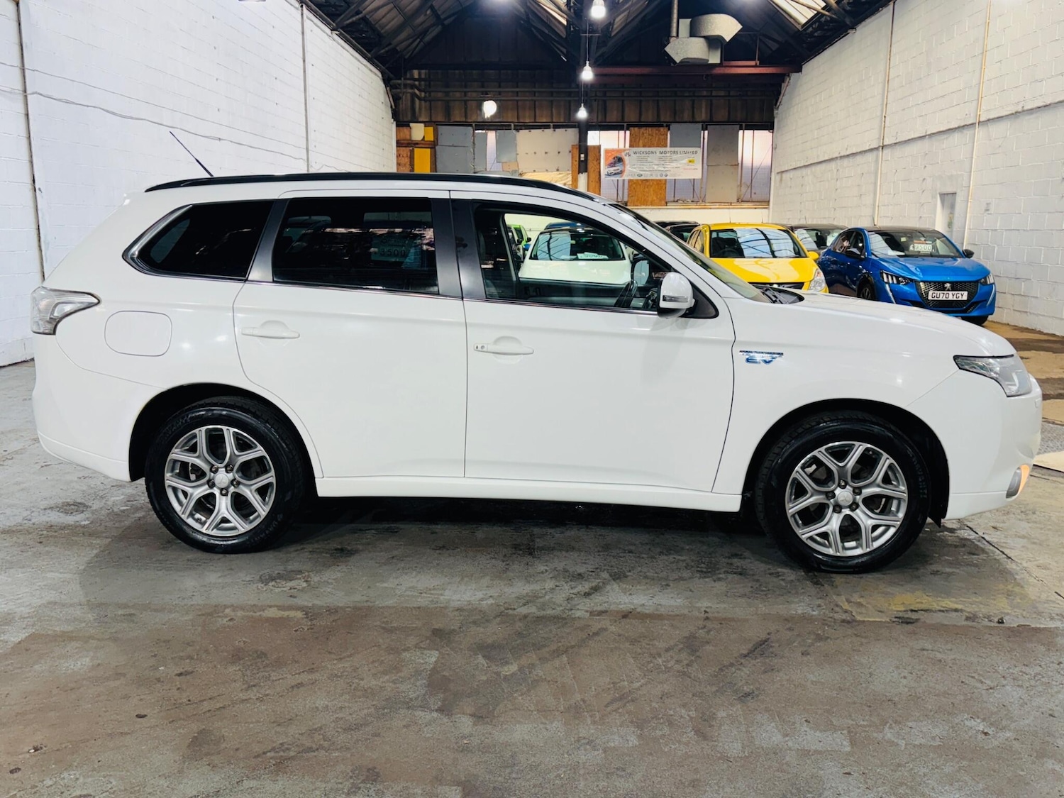 Used Mitsubishi Outlander for sale - 77925962: Photo 8