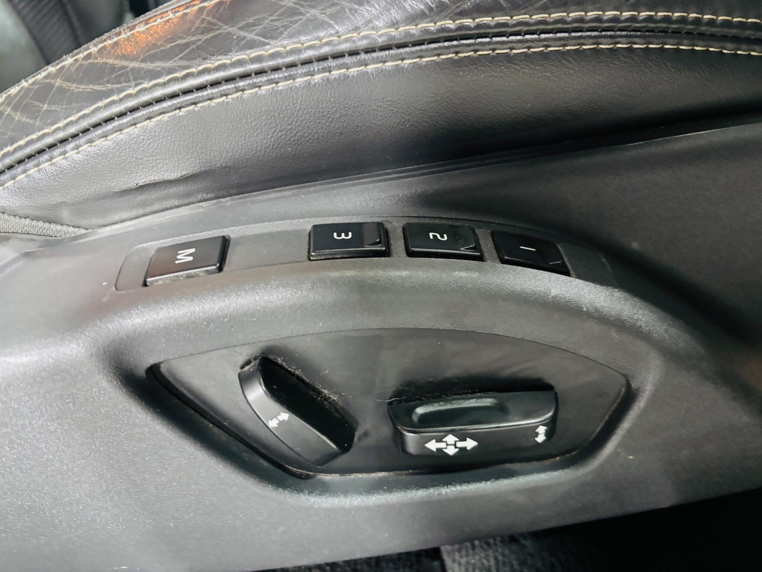 Used Volvo XC60 for sale - 77925239: Photo 25