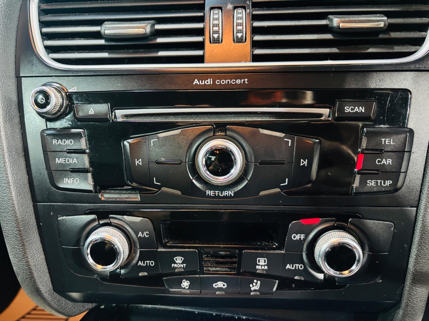 Used Audi A4 2015 for sale - 77957532: Photo 27