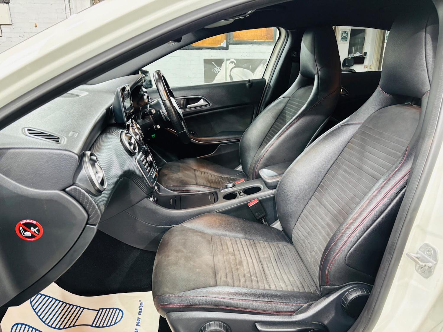 Used Mercedes-Benz A-Class 2015 for sale - 77768664: Photo 15