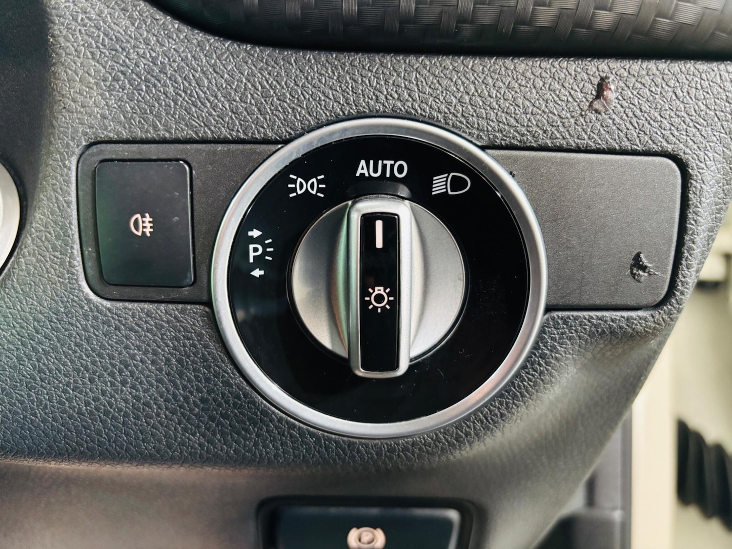 Used Mercedes-Benz A-Class 2015 for sale - 77768664: Photo 19