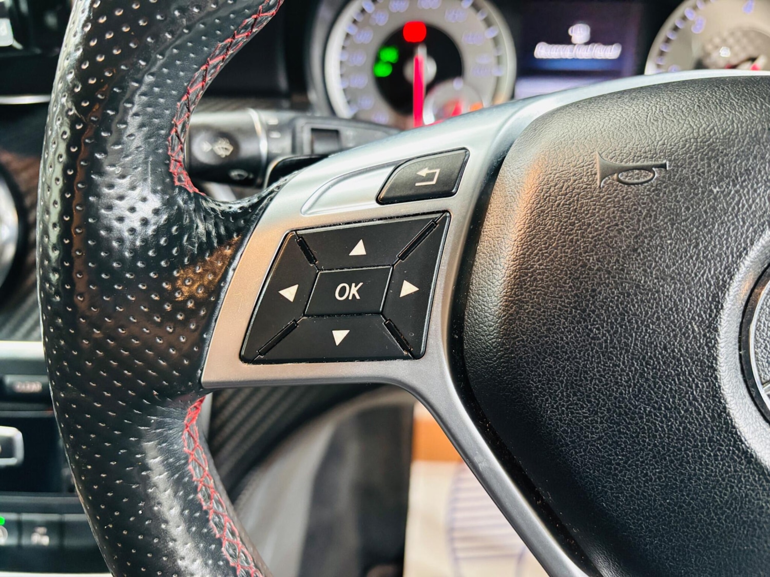 Used Mercedes-Benz A-Class 2015 for sale - 77768664: Photo 21