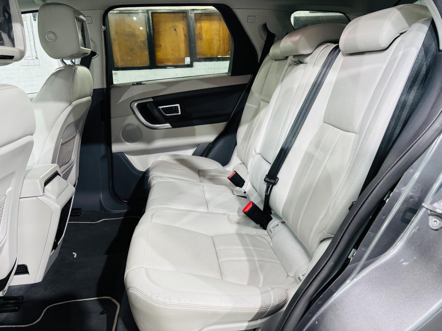 Used Land Rover Discovery Sport for sale - 76476660: Photo 14