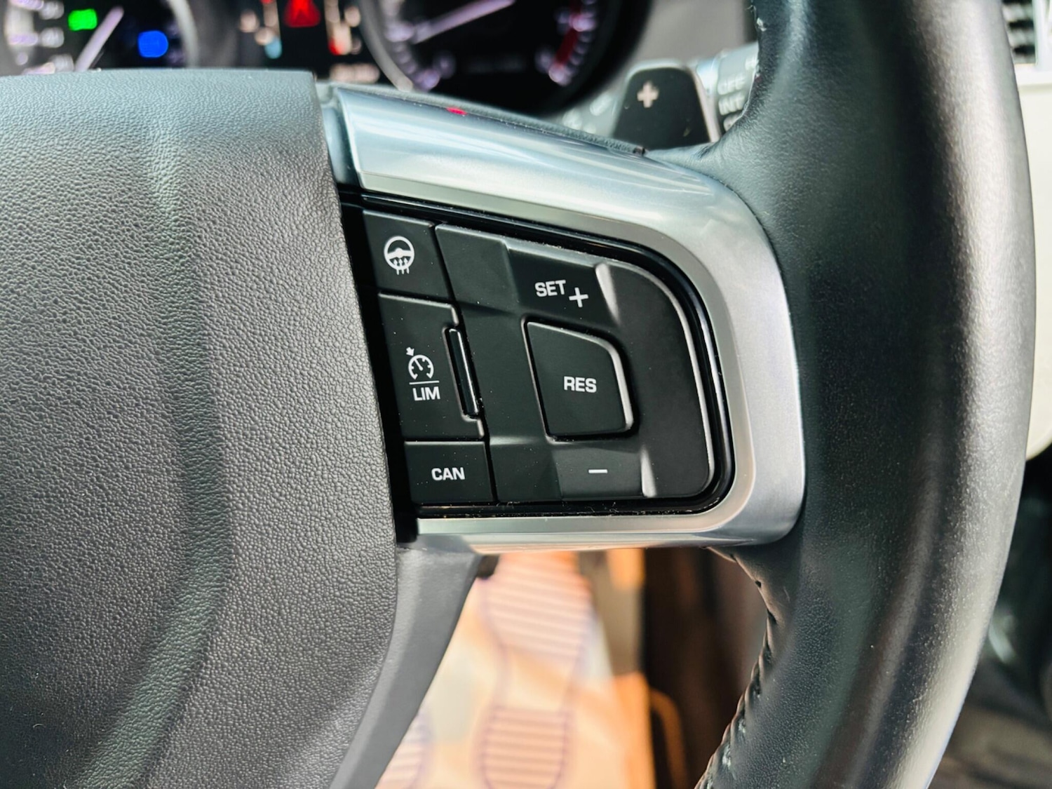 Used Land Rover Discovery Sport for sale - 76476660: Photo 19