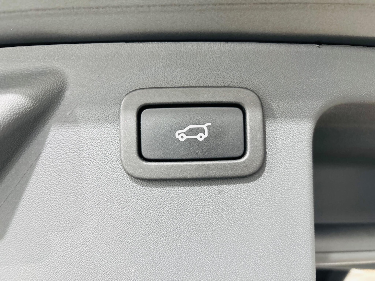 Used Land Rover Discovery Sport for sale - 76476660: Photo 29