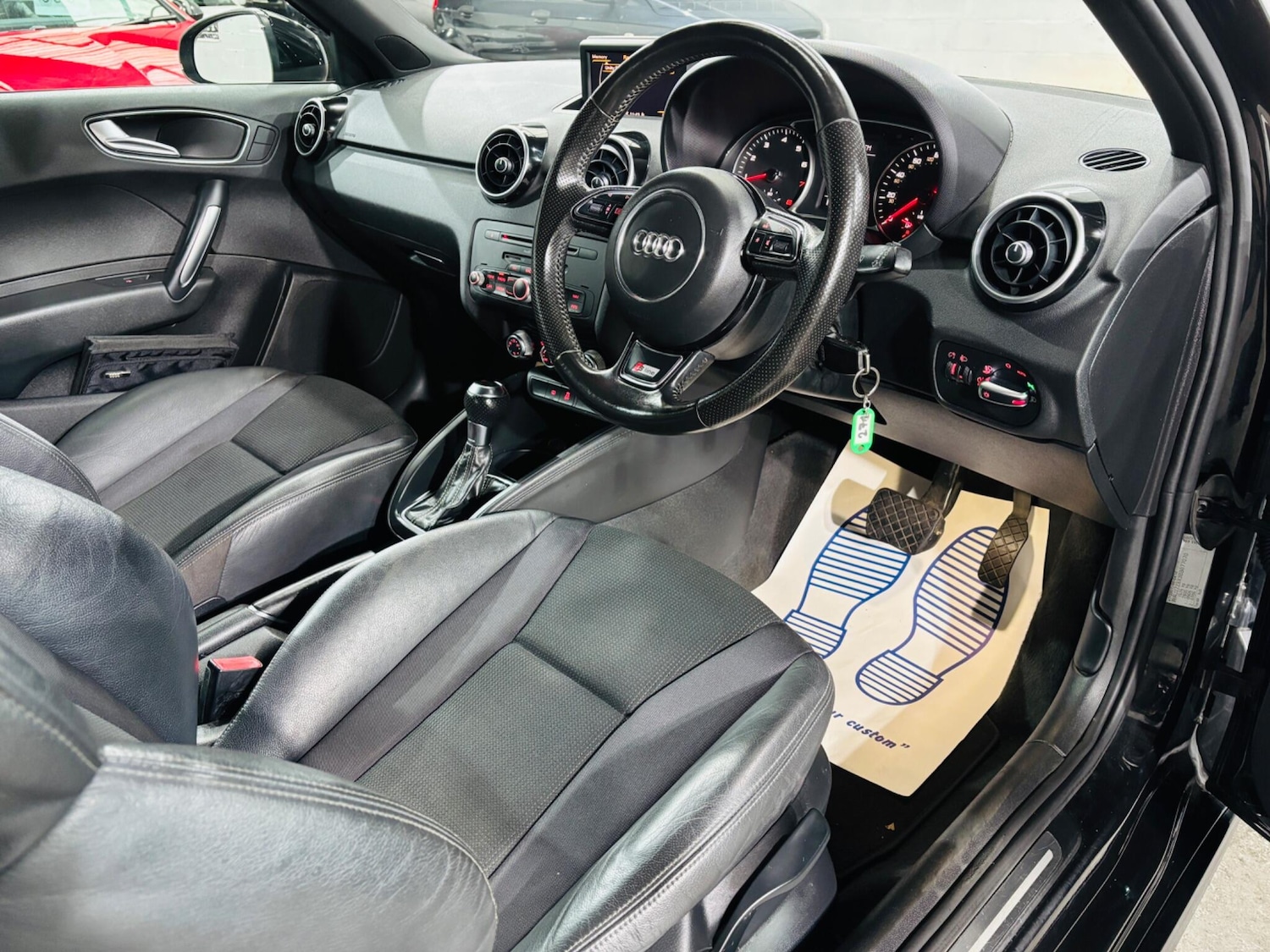 Used Audi A1 2011 for sale - 77021229: Photo 10