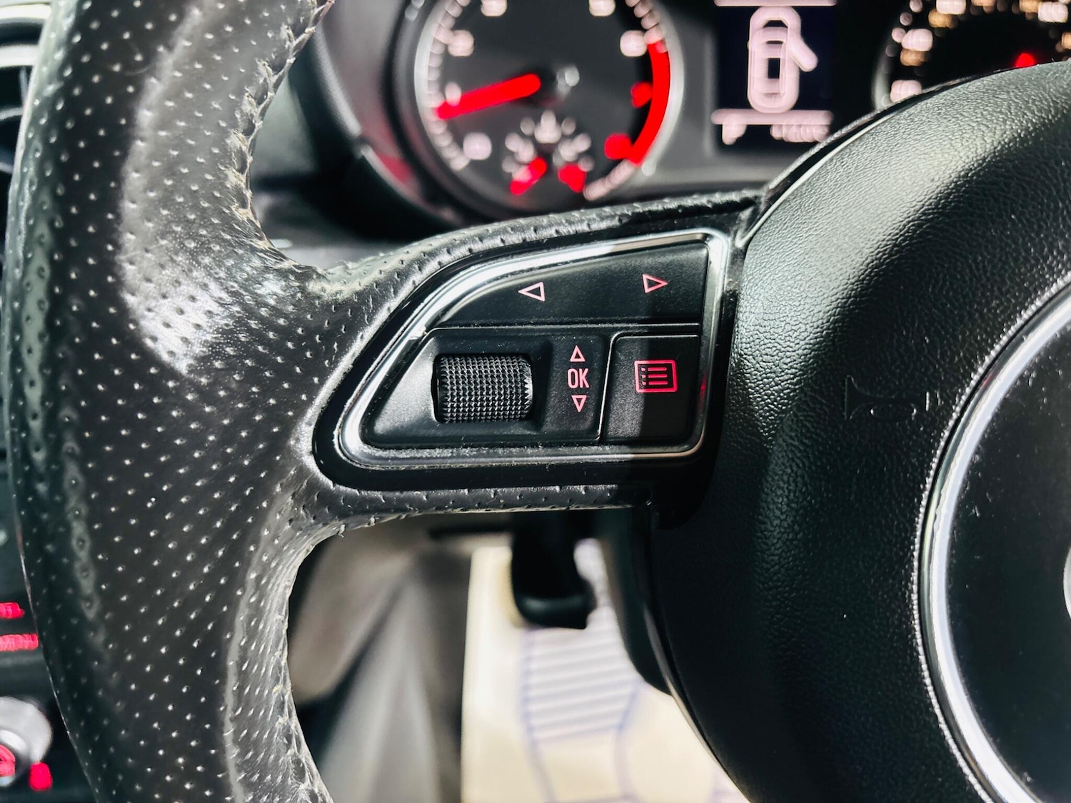 Used Audi A1 2011 for sale - 77021229: Photo 21