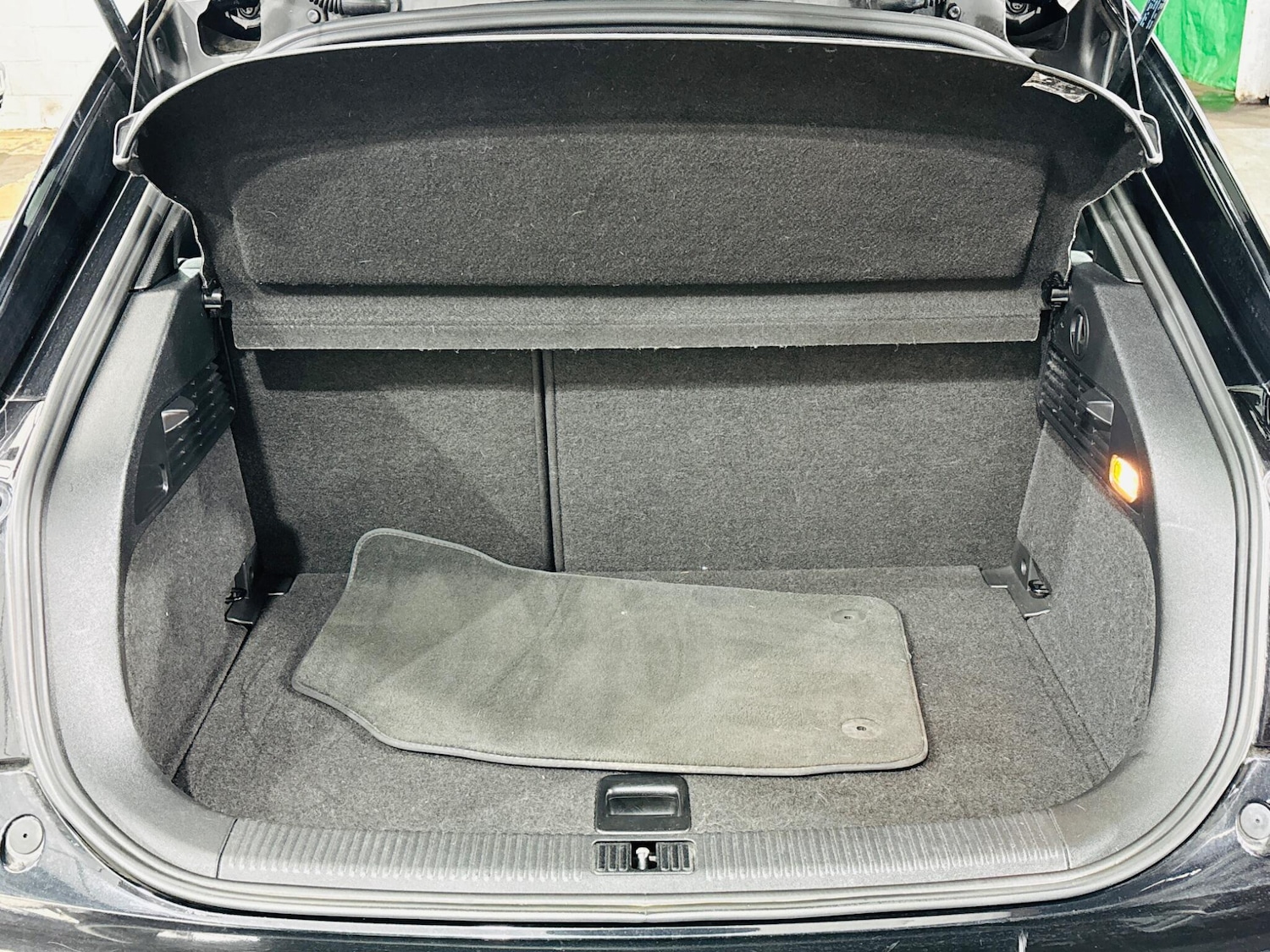 Used Audi A1 2011 for sale - 77021229: Photo 31