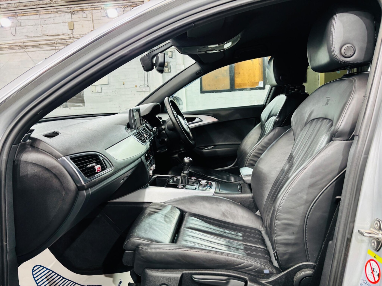 Used Audi A6 Saloon 2011 for sale - 76307871: Photo 14