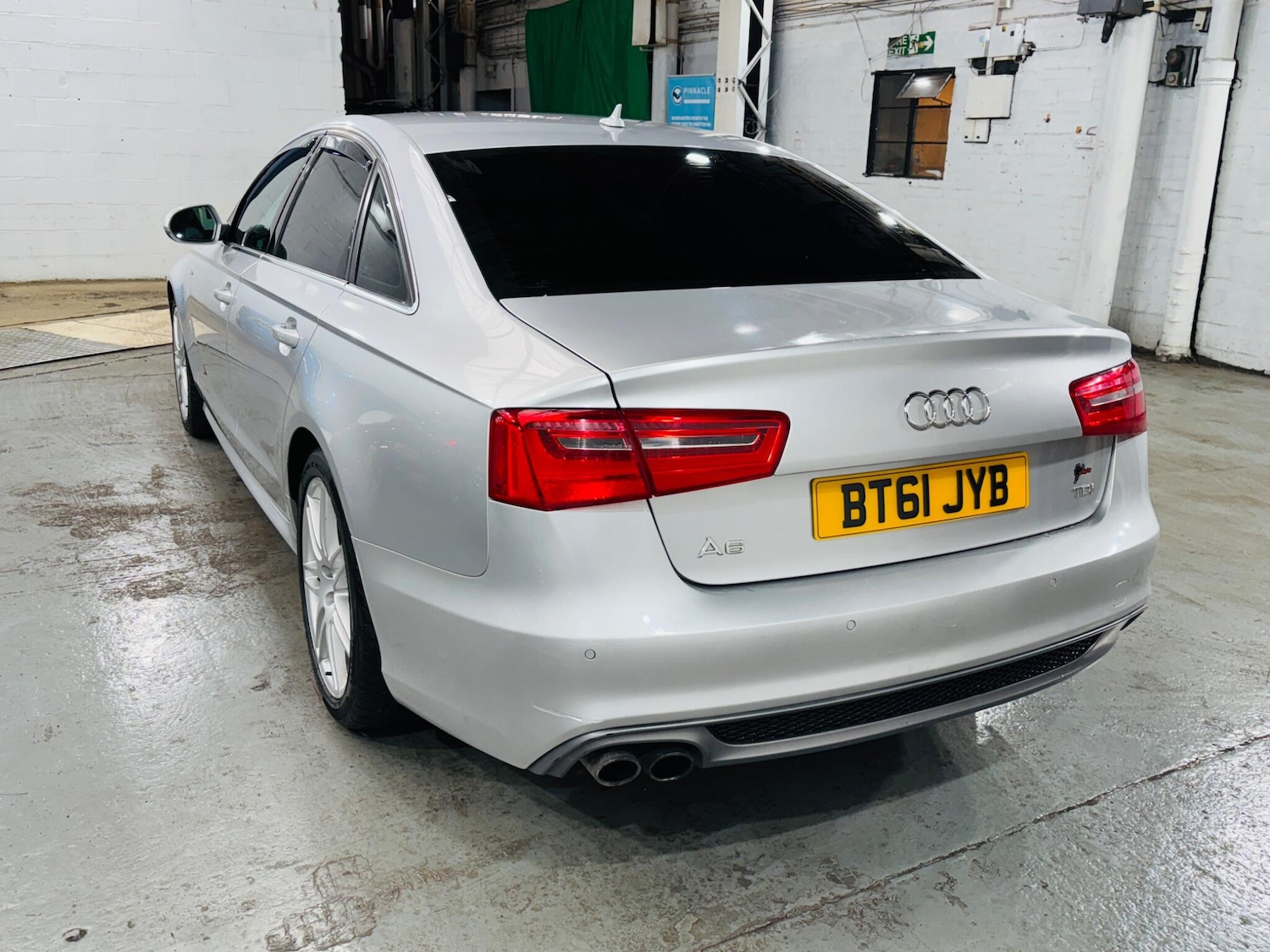 Used Audi A6 Saloon 2011 for sale - 76307871: Photo 7