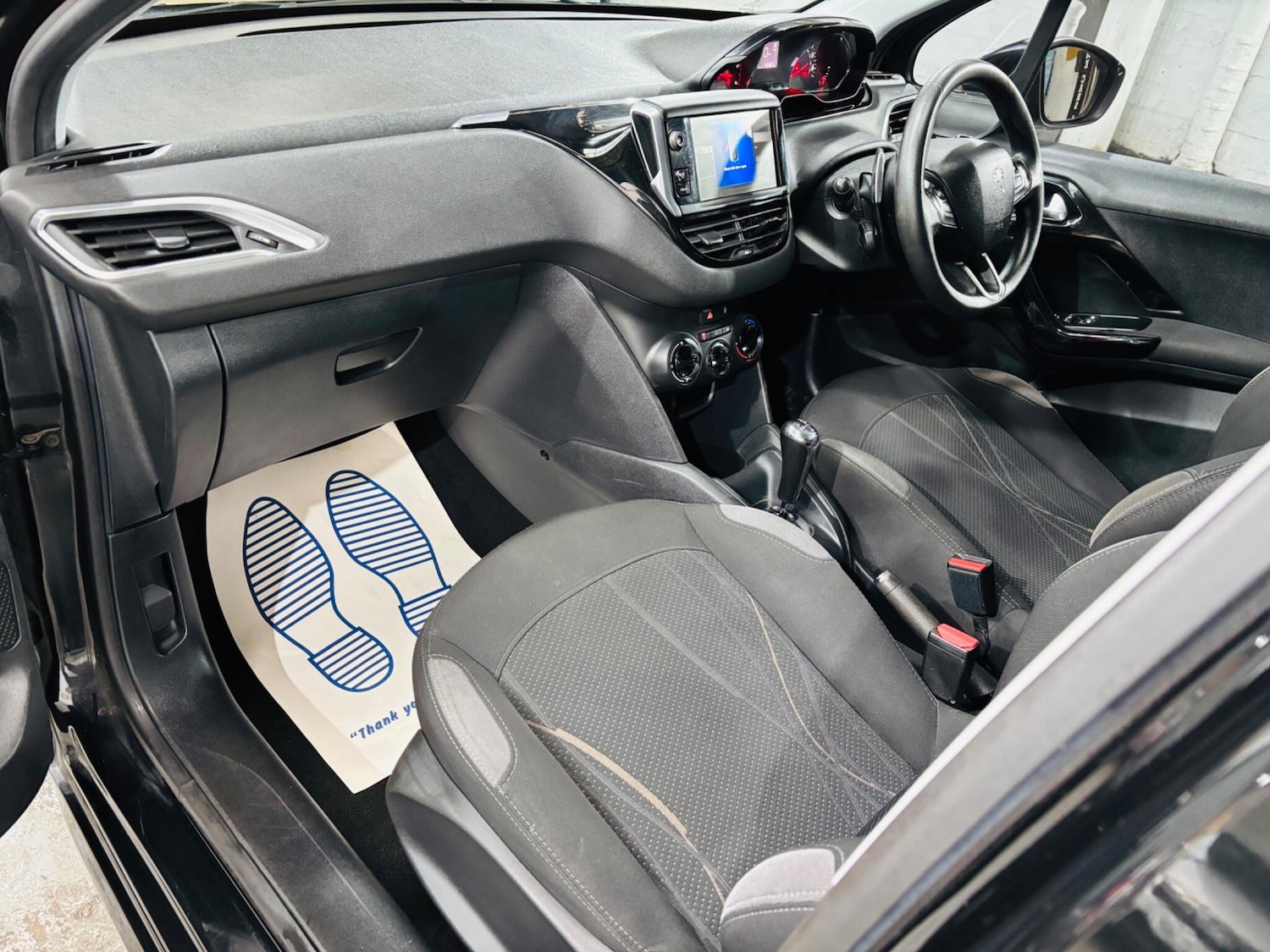 Used Peugeot 208 2013 for sale - 77344671: Photo 14