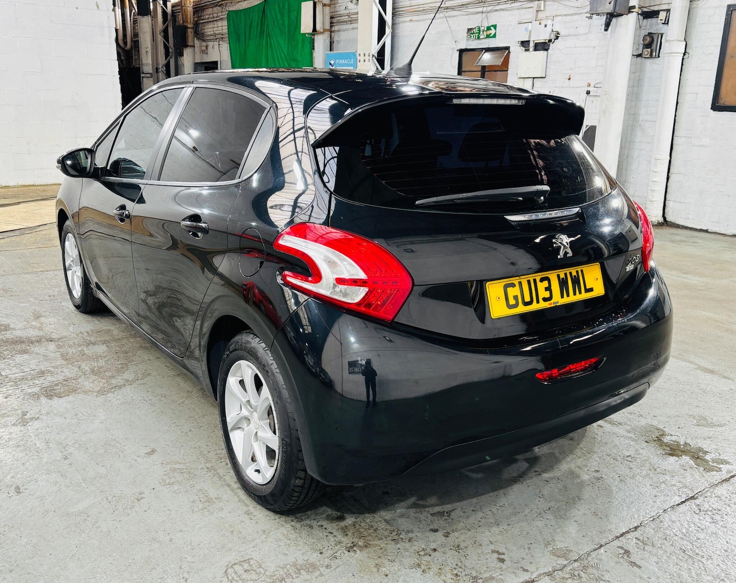 Used Peugeot 208 2013 for sale - 77344671: Photo 7