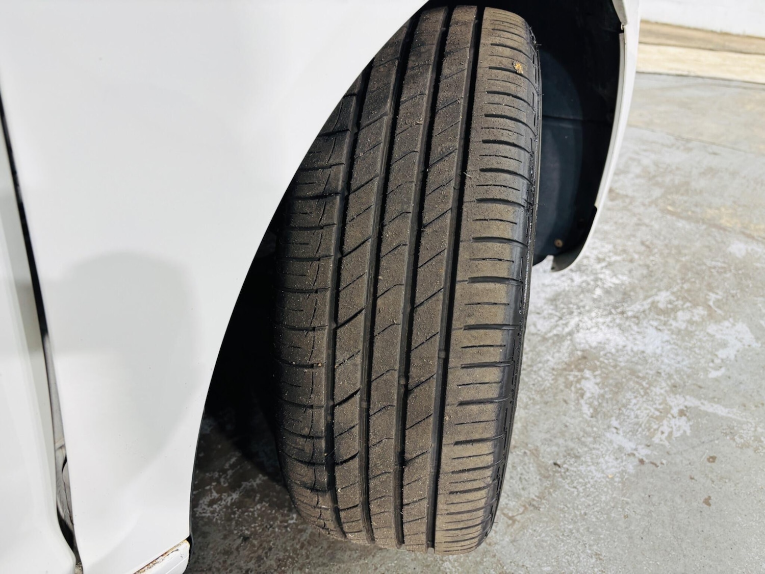 Used Volkswagen Golf Plus 2010 for sale - 76989219: Photo 27