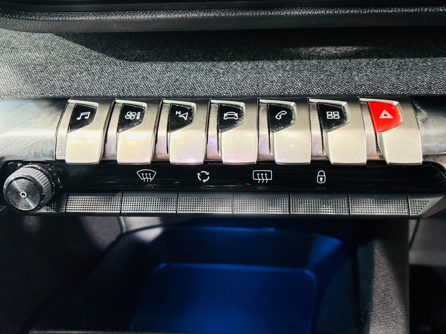 Used Peugeot 3008 2017 for sale - 78135681: Photo 17