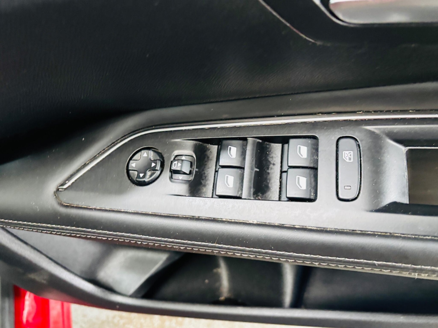 Used Peugeot 3008 2017 for sale - 78135681: Photo 25