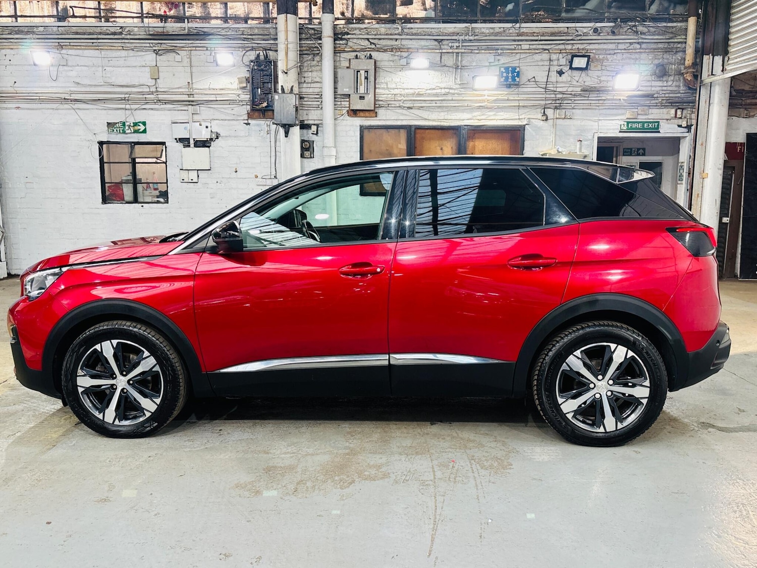 Used Peugeot 3008 2017 for sale - 78135681: Photo 9