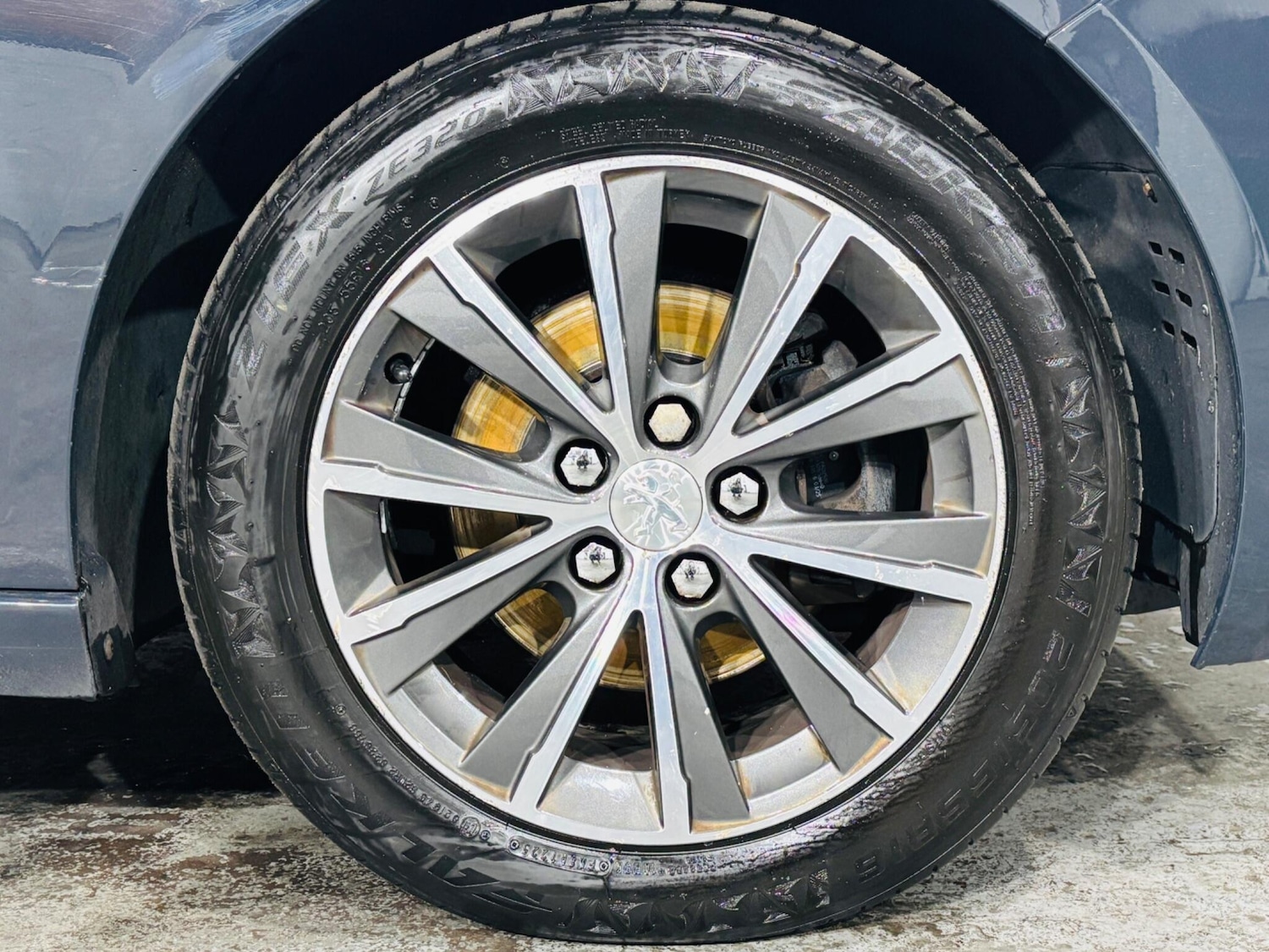 Used Peugeot 308 2017 for sale - 76560971: Photo 30