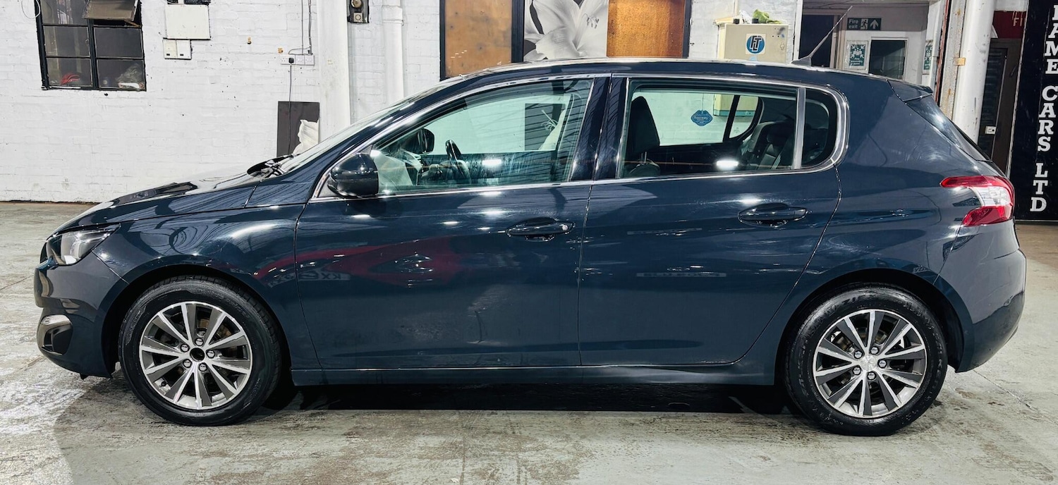 Used Peugeot 308 2017 for sale - 76560971: Photo 9