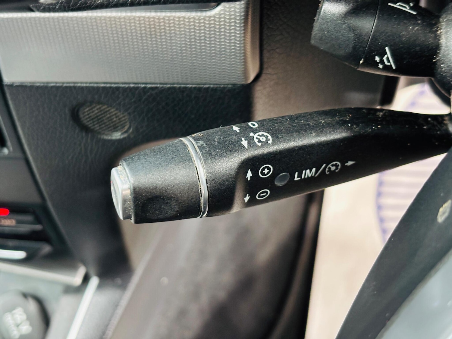 Used Mercedes-Benz E Class for sale - 77957452: Photo 28