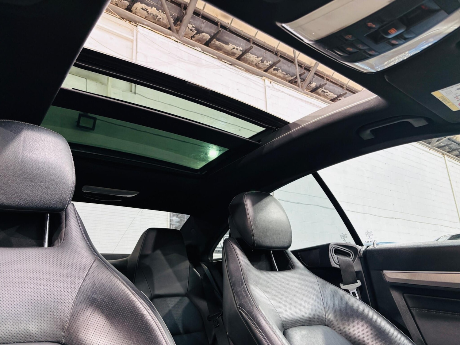 Used Mercedes-Benz E Class for sale - 77957452: Photo 37